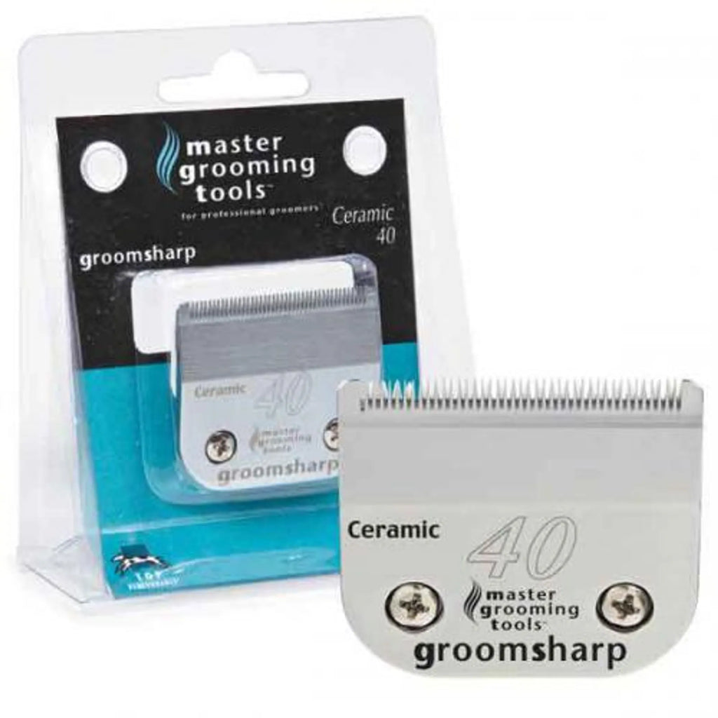 Master Grooming Tools ceramic grooming blade with packaging on a white background